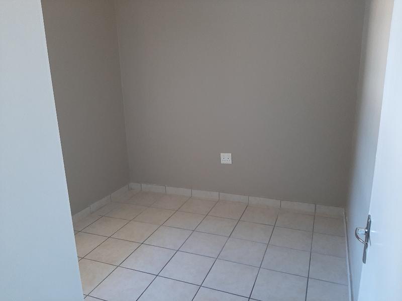 To Let 2 Bedroom Property for Rent in Burgundy Estate Western Cape